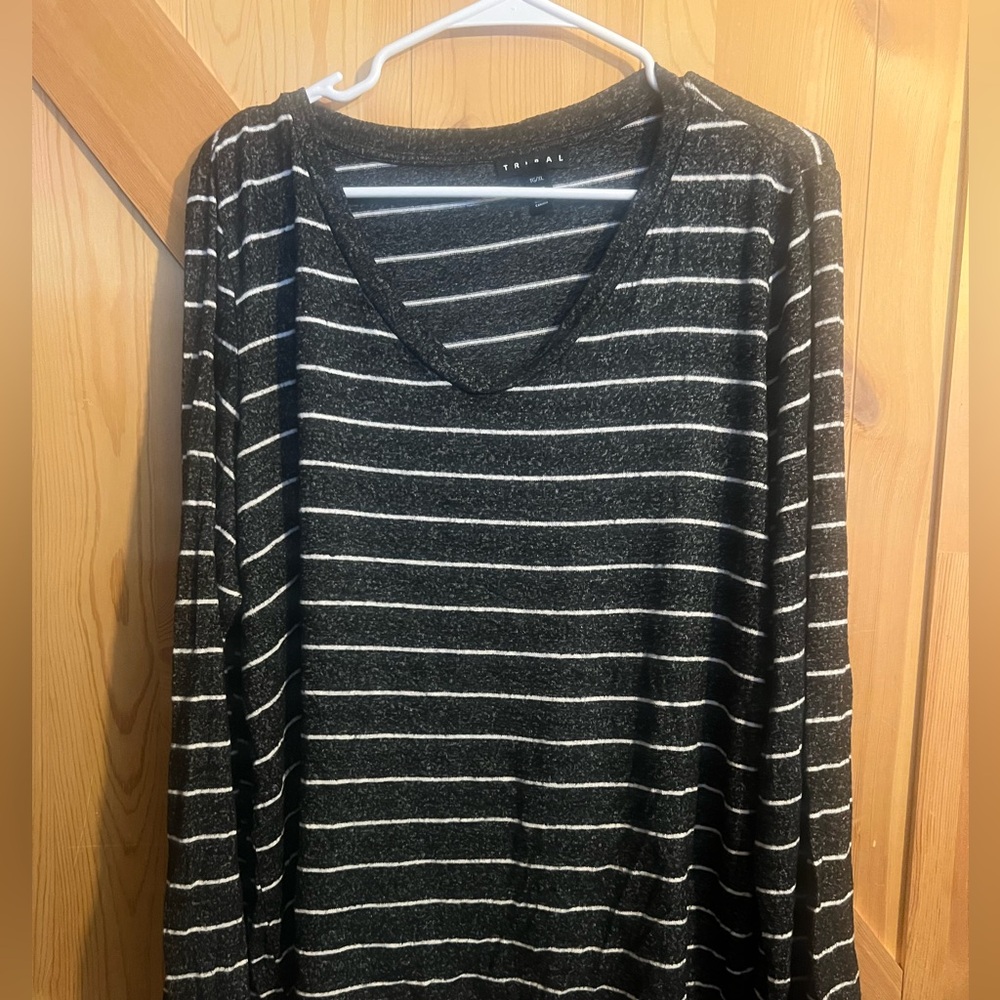 Tribal long sleeve top